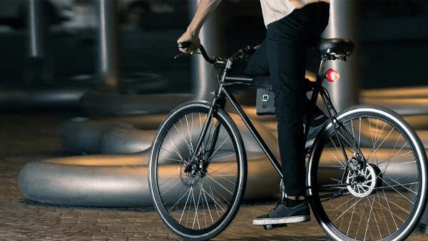 DÁNDOLO TODO!!!: NEUMÁTICO SIN AIRE ANTIPINCHAZOS PARA BICICLETA DE  CARRETERA. TANNUS SLICKS